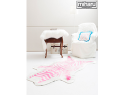 Ковер шкура из искусственного меха зебры S розовая