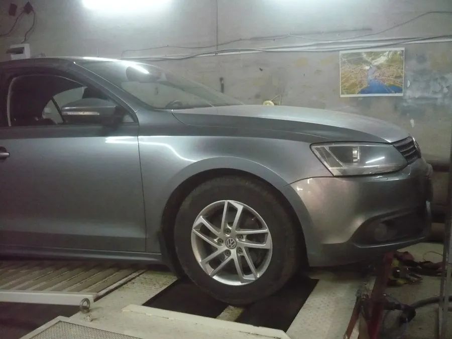 VW Jetta 1.6 