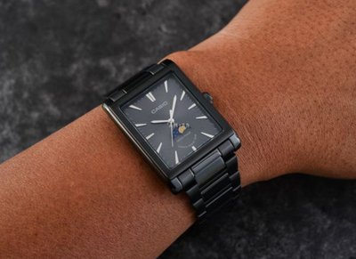 Часы Casio MTP-M105B-1A