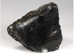 Нуумит (жедрит-антофиллит), полировка, Гренландия (35*30*21 мм, 32 г) №29921