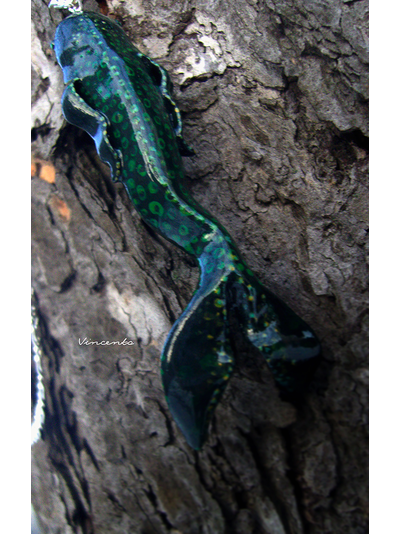 Подвеска "Рыба Древних" в тёмно-зелёной цветовой гамме