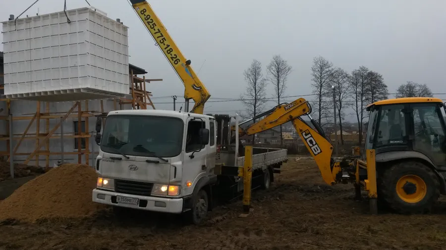 Монтаж погреба спецтехникой