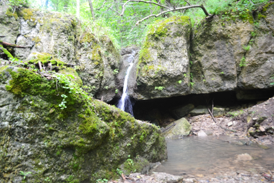 Экскурсия на теплоходе до Кольцовских пещер