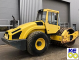 Стекло двери заднее закаленное BOMAG BW-213, 215 D-4