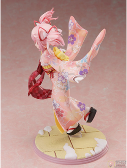 Фигурка 1/7 Мадока Канамэ (Madoka Kaname Haregi Ver.)