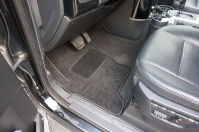 Коврики в салон Land Rover Discovery 4