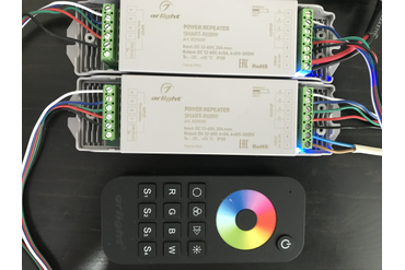 А вот эти замечательные усилители, без которых эта схема не заработала, ну и красавец пульт управления.