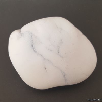 Кахолонг (разн. опала)— галтовка. 80*62*40 мм