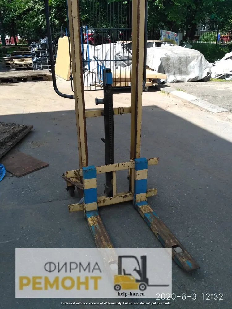 Купить БУ погрузочное оборудование для склада