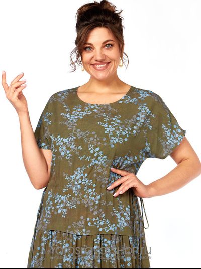 Платье женское А-силуэта с растительным орнаментом в цвете хаки