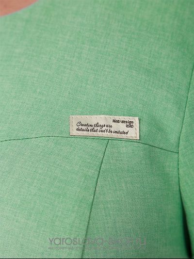 Женское летнее платье в светло-зеленом оттенке