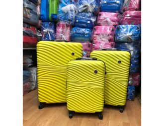 Комплект из 3х чемоданов Kaiwei abs S,M,L желтый