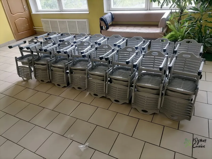 Стулья ученические по проекту Техносфера