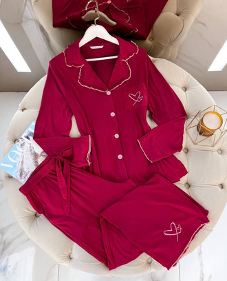 Пижама Виктория Сикрет с сердечком цвет бордовый