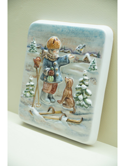 Плакетка "Мальчик с синичкой"