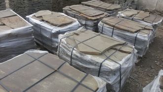 Пласт серо-зеленый из песчаника