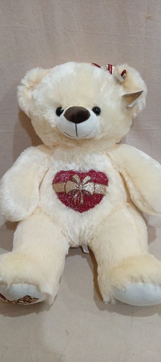 Медведь с сердцем на груди (артикул 2420,2417) 70 см