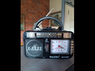 Радиоприемник с часами XB- 912 BT фонарик, с аккумулятором