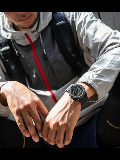 Часы Casio G-Shock GA-2200BB-1A