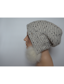 italyanskaya-zhenskaya-shapka-ushanka-s-pomponami-vizio-6924