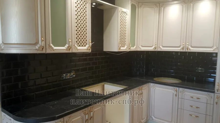 Укладка плитки кабанчик на фартук