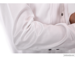 Блузка белая Алари- SV р.44-46 RU