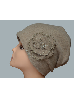 Польская шапка Kamea Giovana бежевая зима 2020 фото шапок Польши Камея