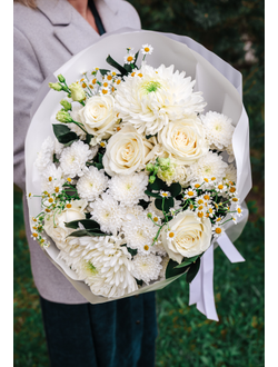 Большой белый букет