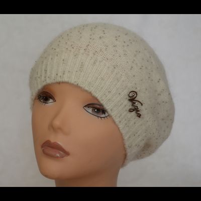 Берет демисезонный Италия Vizio 4528 белый с белыми бусинками