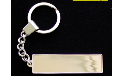 КОМПЛЕКТ 10 ШТ.: БРЕЛОК ГОС. НОМЕР АВТО. С БОРТИКАМИ «УСИЛЕННОЕ КРЕПЛЕНИЕ» — СЕРЕБРО. 50,9*10,6 мм.