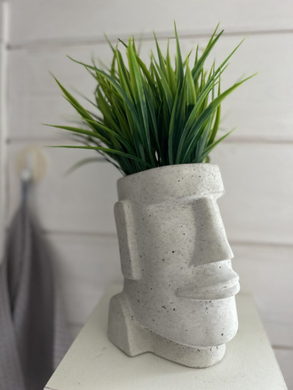 Истукан бетонное кашпо