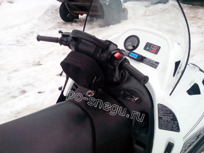 СУМКА НА РУЛЬ "ТАЙГА" для снегохода  c Т-образным рулем