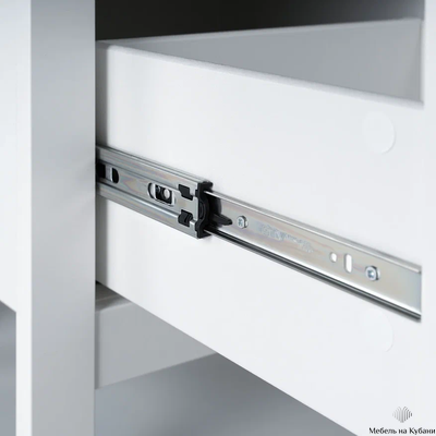 2.08.03.010.14 САГА тумба белая/ясень