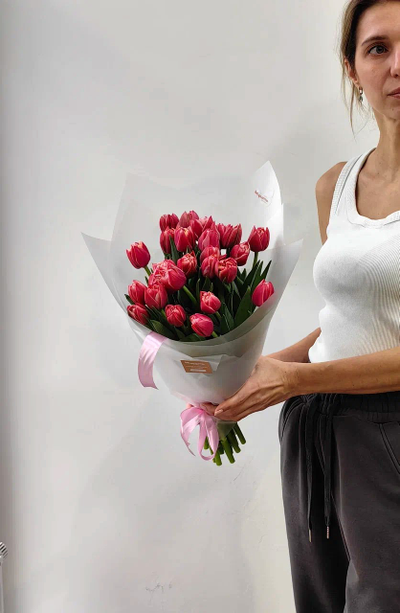 Букет цветов на 8 марта № 712