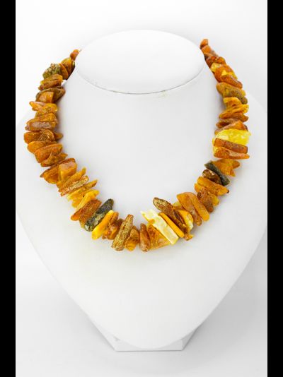 Лечебные бусы из крупного янтаря 03165