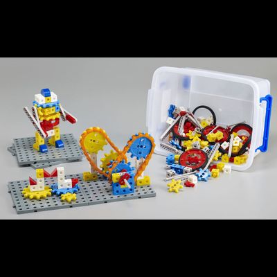 Занимательные шестеренки и соединяющиеся кубики 2-х см. (326 дет.). Набор конструкторский.