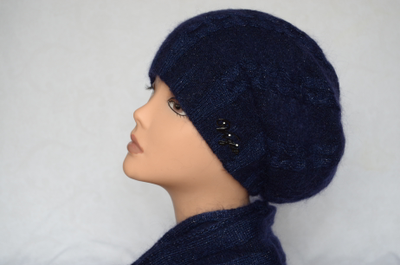 синий женский берет и шарф Визио