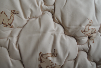 Одеяло детское (верблюжья шерсть), р-р: 110*140 см.