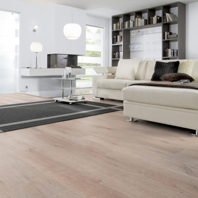 Биополы Wineo PURLINE 1000 wood XL Дуб Рустик Темно-Серый PL313R в интерьере гостиной