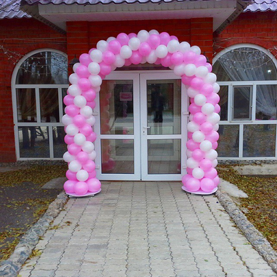 арка двухцветная на каркасе