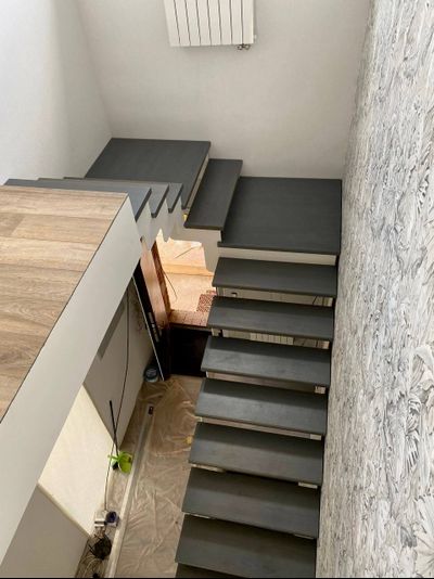 Лестница на металлокаркасе (ясень)