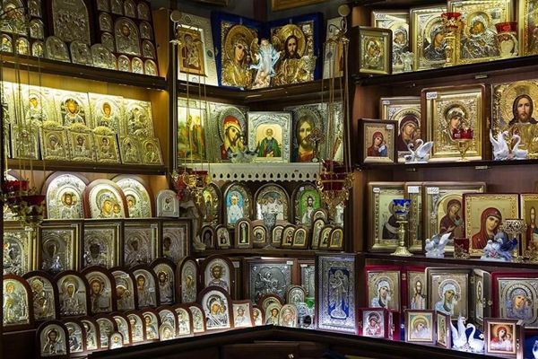 Монастырская лавка