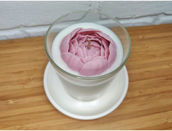 Свеча из соевого воска с пионом розовым с ароматом "Розовый пион", 1 шт., 8 x 8,5 см