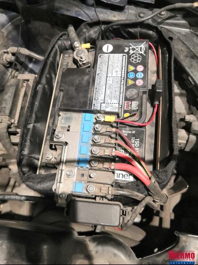 ТЕРМОКЕЙС ТК-Е3 + с доработанной крышкой под блок предохранителей EURO BOX, ПОДХОДИТ ДЛЯ АВТО С АКБ А/H: 60, 61, 62, 63, 65, 66, ГАБАРИТЫ, ММ: 242X175X190