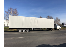 ГАЗ .СЕДЕЛЬНЫЙ ТЯГАЧ С ПОЛУПРИЦЕПОМ