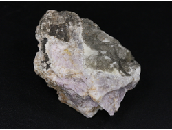 Гакманит (Содалит), светится в УФ, Россия, Мурманская обл. (37*23*21 мм, вес: 20 г) №26747