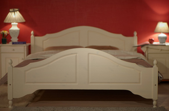 Кровать КАЯ 2 Модерн из массива сосны 180 х 190/200 см