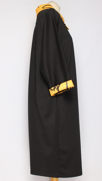 Платье "Надписи комбинированное "горчица р. 52