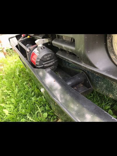 Подрамник (площадка) лебёдки Нива 4х4 "Вольф-стелс ZST-C-2" универсальный на трубах