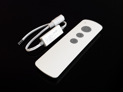 Диммер SR-MINI-DIMM(S)-5A (SEASTAR/RF/5-24V/5A/25-120W/3 кн.)